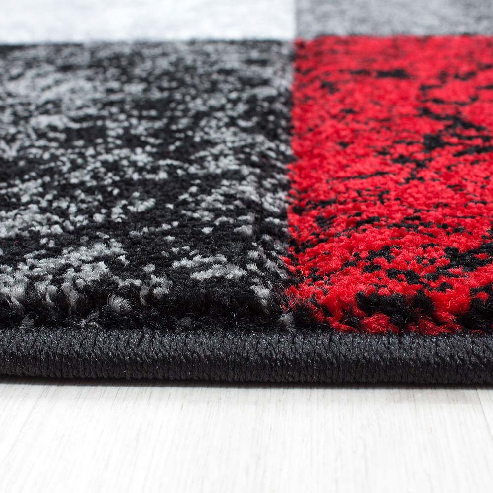 Tapis Moderne carreaux Hawaï - rouge - close up zijkant Tapis Moderne carreaux Hawaï - rouge - close up zijkant