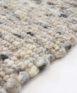 Tapis en laine tissé main Ylva - gris - close up zijkant, thumbnail Tapis en laine tissé main Ylva - gris - close up zijkant, thumbnail