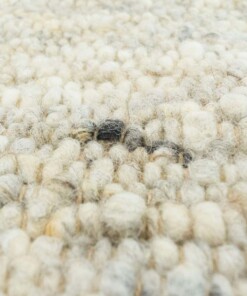 Tapis en laine tissé main Veve - beige/gris - close up materiaal, thumbnail Tapis en laine tissé main Veve - beige/gris - close up materiaal, thumbnail