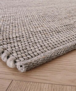 Tapis laine Lett - gris clair - close up hoek, thumbnail Tapis laine Lett - gris clair - close up hoek, thumbnail