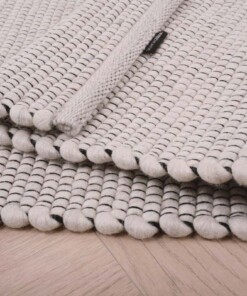 Tapis laine Lett - blanc - close up vouw, thumbnail Tapis laine Lett - blanc - close up vouw, thumbnail