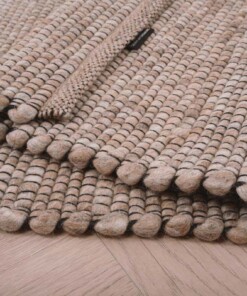 Tapis laine Lett - beige - close up vouw, thumbnail Tapis laine Lett - beige - close up vouw, thumbnail