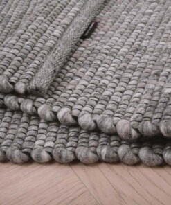 Tapis laine Lett - gris - close up vouw, thumbnail Tapis laine Lett - gris - close up vouw, thumbnail