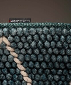 Tapis en laine losange Vinduer - bleu canard/gris - close up zijkant, thumbnail Tapis en laine losange Vinduer - bleu canard/gris - close up zijkant, thumbnail