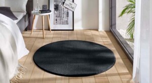 Tapis noir