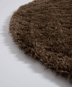 Tapis poils longs Rond - Cozy Shaggy - marron - close up zijkant, thumbnail Tapis poils longs Rond - Cozy Shaggy - marron - close up zijkant, thumbnail