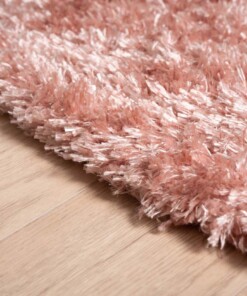 Tapis poils longs Rond Posh - rose - close up zijkant, thumbnail