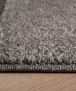 Tapis Carré poil ras Fine - gris clair - close up