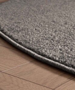 Tapis Rond poil ras Fine - gris clair - close up, thumbnail Tapis Rond poil ras Fine - gris clair - close up, thumbnail