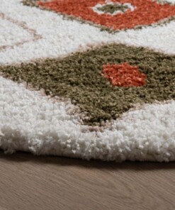 Tapis poils longs bohème Rond Artisan - blanc/Multicolore - close up zijkant, thumbnail Tapis poils longs bohème Rond Artisan - blanc/Multicolore - close up zijkant, thumbnail