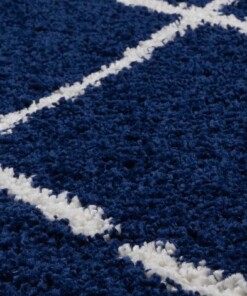 Tapis poils longs Rond losange Artisan - bleu foncé/blanc - close up materiaal, thumbnail Tapis poils longs Rond losange Artisan - bleu foncé/blanc - close up materiaal, thumbnail