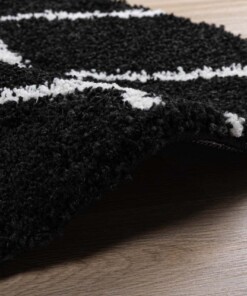 Tapis poils longs Rond losange Artisan - noir/blanc - close up zijkant, thumbnail Tapis poils longs Rond losange Artisan - noir/blanc - close up zijkant, thumbnail