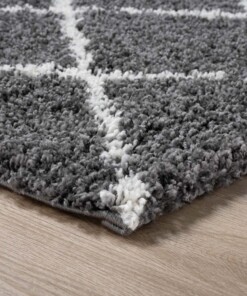 Tapis de couloir poils longs losange Habitat - gris/blanc - close up hoek, thumbnail