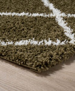 Tapis poils longs losange Habitat - vert olive/blanc - close up hoek, thumbnail Tapis poils longs losange Habitat - vert olive/blanc - close up hoek, thumbnail