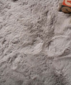 Tapis enfant mouton moelleux - Fluffy gris clair Tapis enfant mouton moelleux - Fluffy gris clair