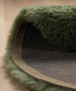 Tapis enfant moelleux Éléphant - Fluffy vert olive Tapis enfant moelleux Éléphant - Fluffy vert olive
