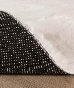 Tapis enfant mouton moelleux - Fluffy blanc Tapis enfant mouton moelleux - Fluffy blanc