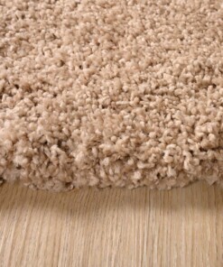 Tapis Carré - Shaggy Grand beige - close up zijkant, thumbnail Tapis Carré - Shaggy Grand beige - close up zijkant, thumbnail