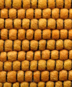 Tapis rond en laine Lett rayé - jaune moutarde/gris - close up, thumbnail Tapis rond en laine Lett rayé - jaune moutarde/gris - close up, thumbnail