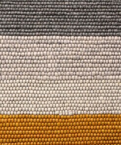 Tapis rond en laine Lett rayé - jaune moutarde/gris - close up, thumbnail Tapis rond en laine Lett rayé - jaune moutarde/gris - close up, thumbnail
