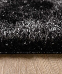 Tapis de couloir poils longs - Posh anthracite - close up zijkant, thumbnail Tapis de couloir poils longs - Posh anthracite - close up zijkant, thumbnail