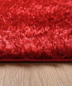 Tapis de couloir poils longs - Posh rouge - close up zijkant