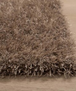 Tapis couloir en velours à poils longs - Posh beige - close up, thumbnail Tapis couloir en velours à poils longs - Posh beige - close up, thumbnail