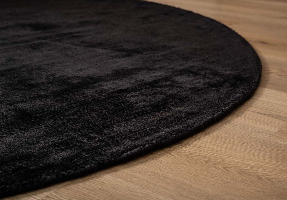 Tapis viscose ovale - Glamour noir - close up Tapis viscose ovale - Glamour noir - close up