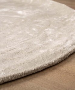 Tapis viscose ovale - Pearl ivoire - close up, thumbnail Tapis viscose ovale - Pearl ivoire - close up, thumbnail