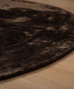 Tapis viscose ovale - Pearl marron foncé - close up, thumbnail Tapis viscose ovale - Pearl marron foncé - close up, thumbnail