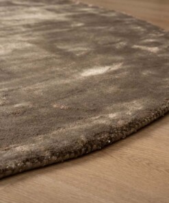 Tapis viscose rond - Pearl marron - close up, thumbnail Tapis viscose rond - Pearl marron - close up, thumbnail