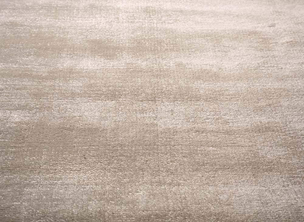 Tapis viscose ovale - Glamour ivoire - close up Tapis viscose ovale - Glamour ivoire - close up