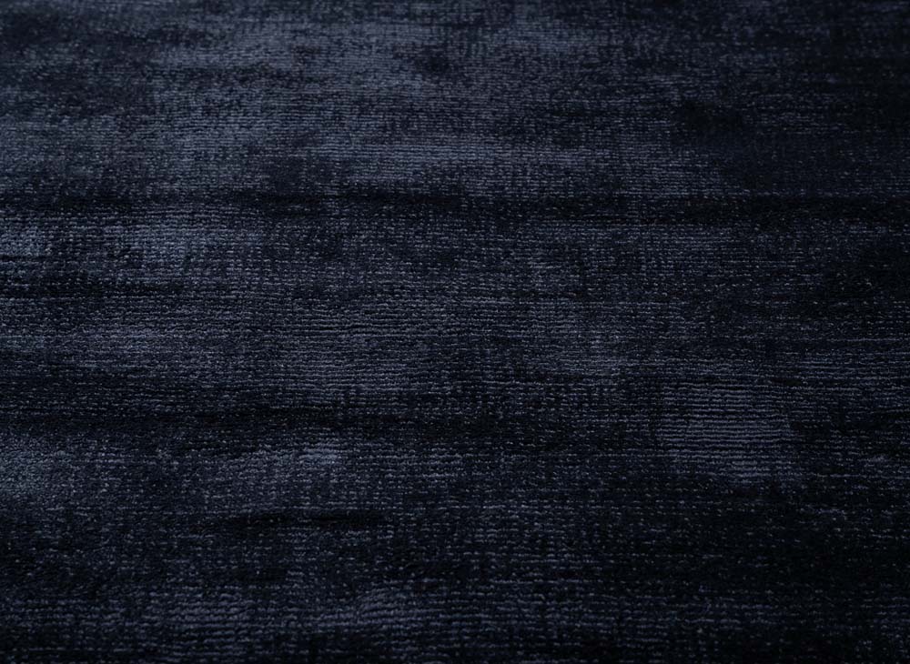 Tapis viscose ovale - Glamour bleu marine - close up Tapis viscose ovale - Glamour bleu marine - close up
