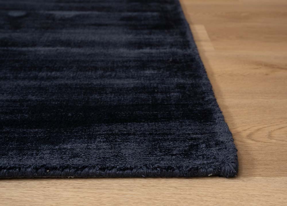 Tapis viscose carré - Glamour bleu marine - close up Tapis viscose carré - Glamour bleu marine - close up