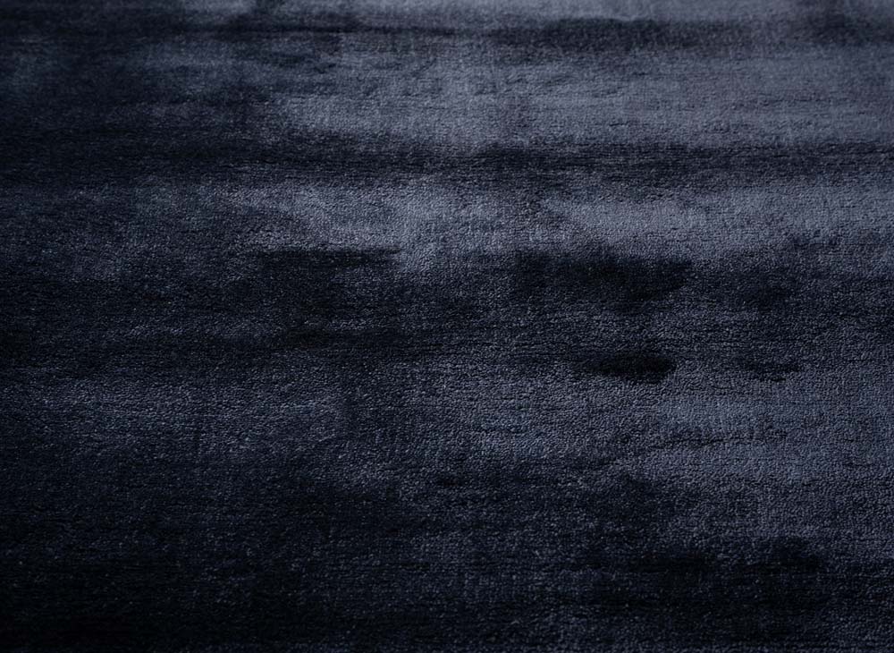 Tapis viscose - Pearl bleu marine - close up Tapis viscose - Pearl bleu marine - close up