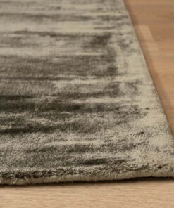 Tapis viscose carré - Pearl vert olive - close up, thumbnail Tapis viscose carré - Pearl vert olive - close up, thumbnail