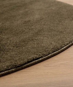 Tapis velours Rond - Flair vert olive - close up, thumbnail Tapis velours Rond - Flair vert olive - close up, thumbnail