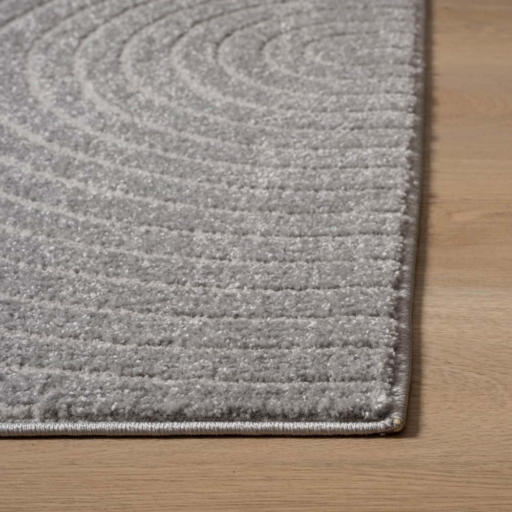 Tapis de couloir scandinave - Contour Curve gris - close up Tapis de couloir scandinave - Contour Curve gris - close up