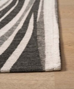 Tapis aspect marbre - Weave Marble noir/blanc/gris - close up, thumbnail Tapis aspect marbre - Weave Marble noir/blanc/gris - close up, thumbnail