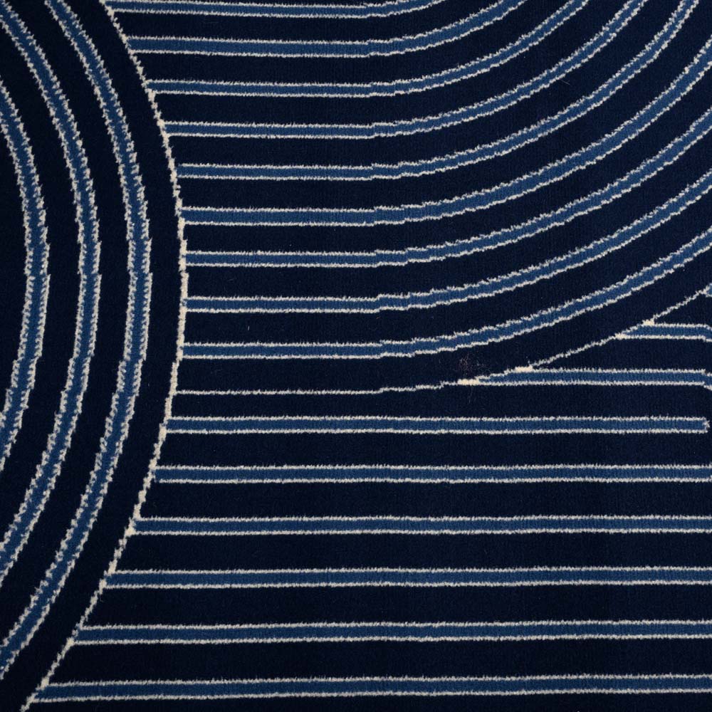 Tapis japandi - Ease Akira bleu foncé Tapis japandi - Ease Akira bleu foncé