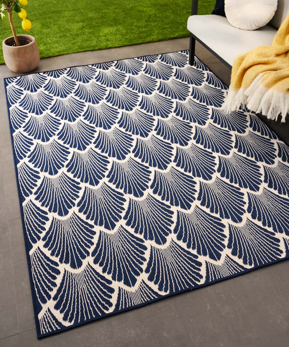 Tapis extérieur moderne - Flip Scale bleu foncé Tapis extérieur moderne - Flip Scale bleu foncé