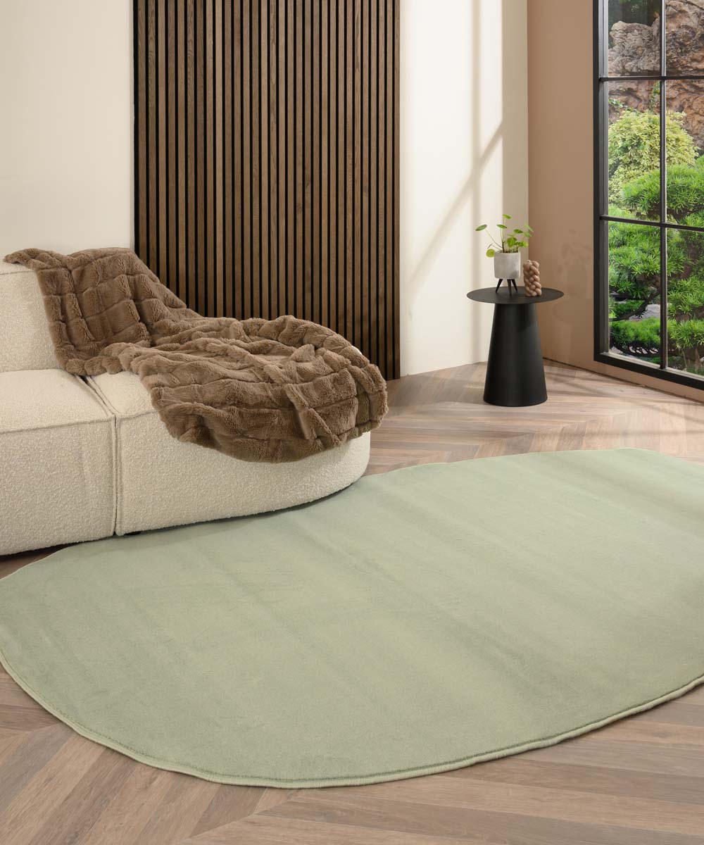 Tapis forme organique - Ease Pebble vert tendre Tapis forme organique - Ease Pebble vert tendre