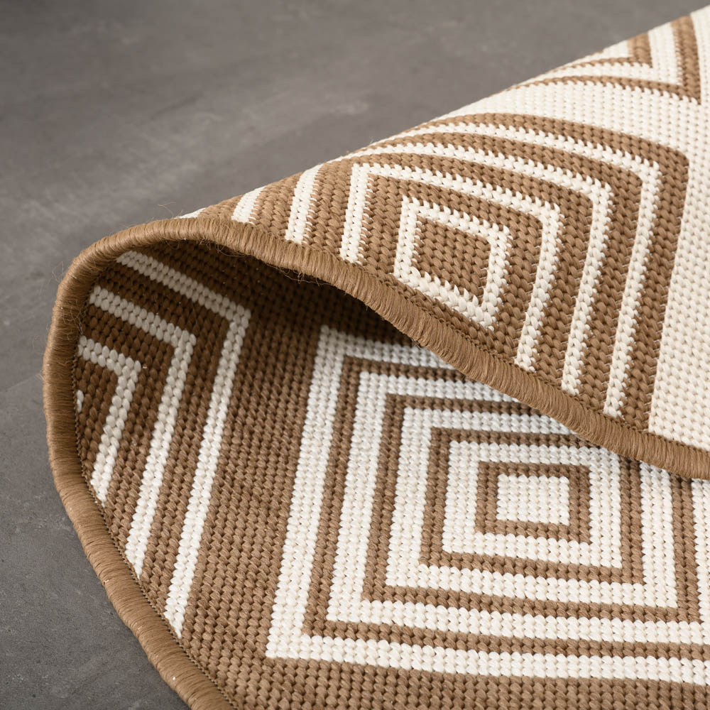 Tapis extérieur rond losanges - Flip Gem brun clair Tapis extérieur rond losanges - Flip Gem brun clair