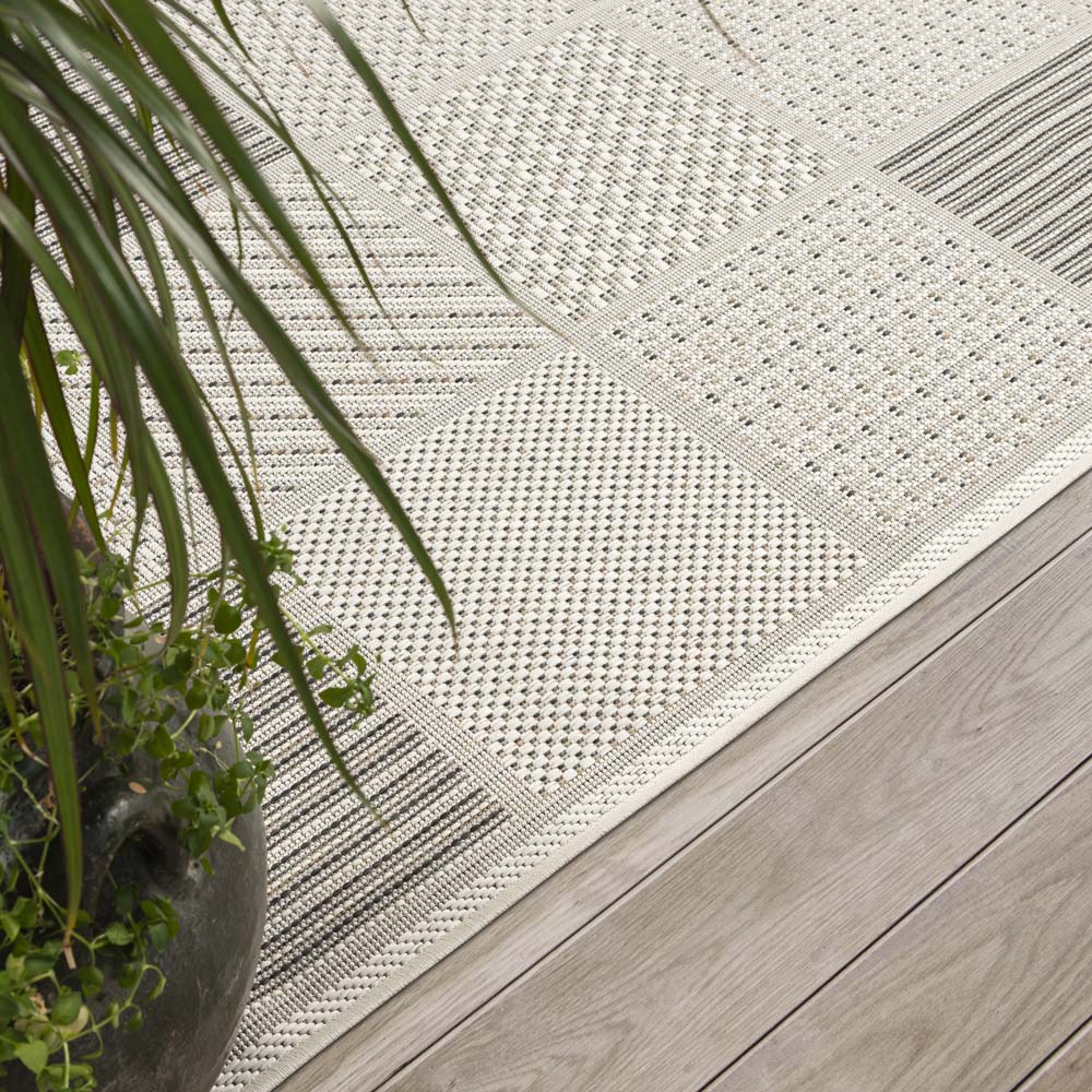 Tapis extérieur carreaux - Lyra beige/gris - close up Tapis extérieur carreaux - Lyra beige/gris - close up