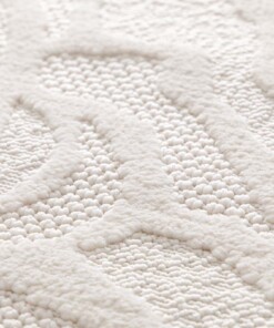 Tapis Rond Fleur - Elevé Pétale Ivoire Tapis Rond Fleur - Elevé Pétale Ivoire