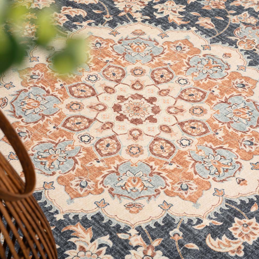 Tapis extérieur vintage ovale - Valenca Nova or/bleu - close up Tapis extérieur vintage ovale - Valenca Nova or/bleu - close up