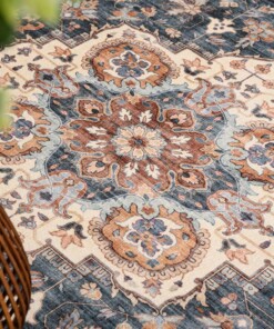 Tapis extérieur vintage carré - Valenca Fino or/bleu Tapis extérieur vintage carré - Valenca Fino or/bleu