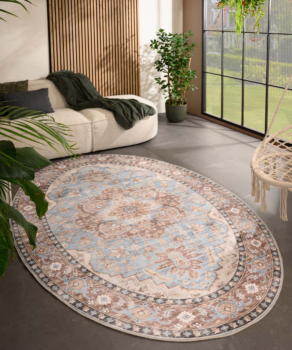 Tapis extérieur vintage ovale - Valenca Fino bleu clair - sfeer Tapis extérieur vintage ovale - Valenca Fino bleu clair - sfeer