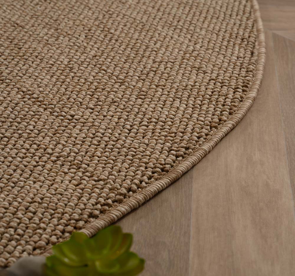 Tapis rond poil ras - Loom marron - close up Tapis rond poil ras - Loom marron - close up