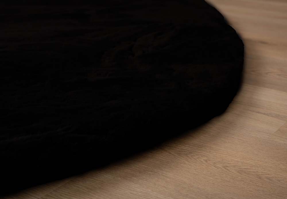 Tapis doux forme organique - Comfy Plus noir - close up Tapis doux forme organique - Comfy Plus noir - close up